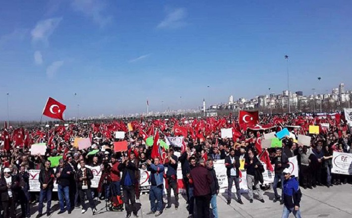 EYT Son Dakika…Emeklilikte Yaşa Takılanlar, İstanbul’u Salladı